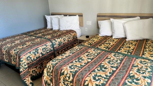 2 Double Beds Non-Smoking Photo 2